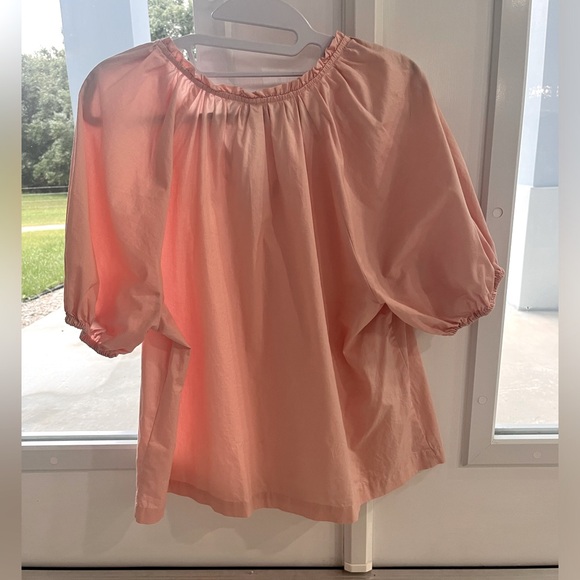 Old navy top new - Picture 4 of 4